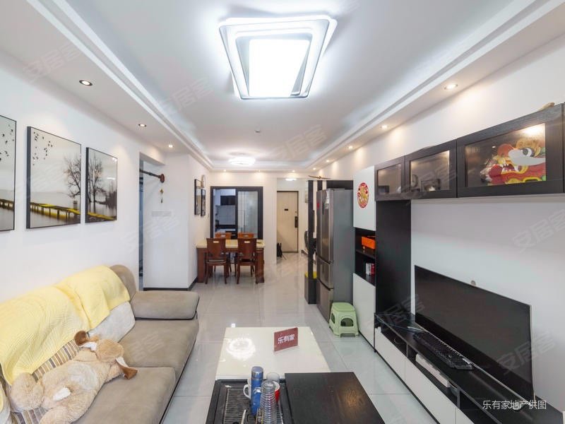 宏发天汇城(一期)3室2厅1卫79.92㎡西南310万