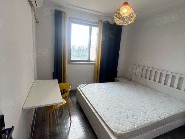 上海松江车墩松南城蔷薇苑近地铁 蔷薇苑 三室一厅 民用水电  交通