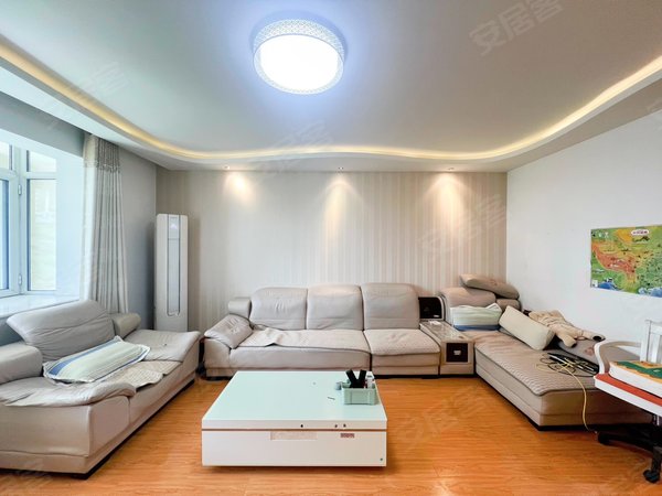 近万象城 经十路 解放东路 人寿双金大厦 大三室拎包入住