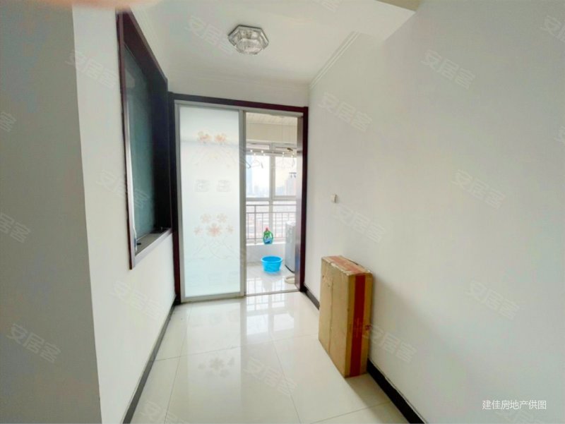 40 2室1厅1卫,冠诚苑(冠城)二手房,205万,2室1厅,1卫,92.