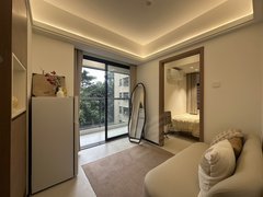 深圳龙华油松油松科技大廈第二住宅小区展滔科技大厦1室1厅拎包入住出租房源真实图片