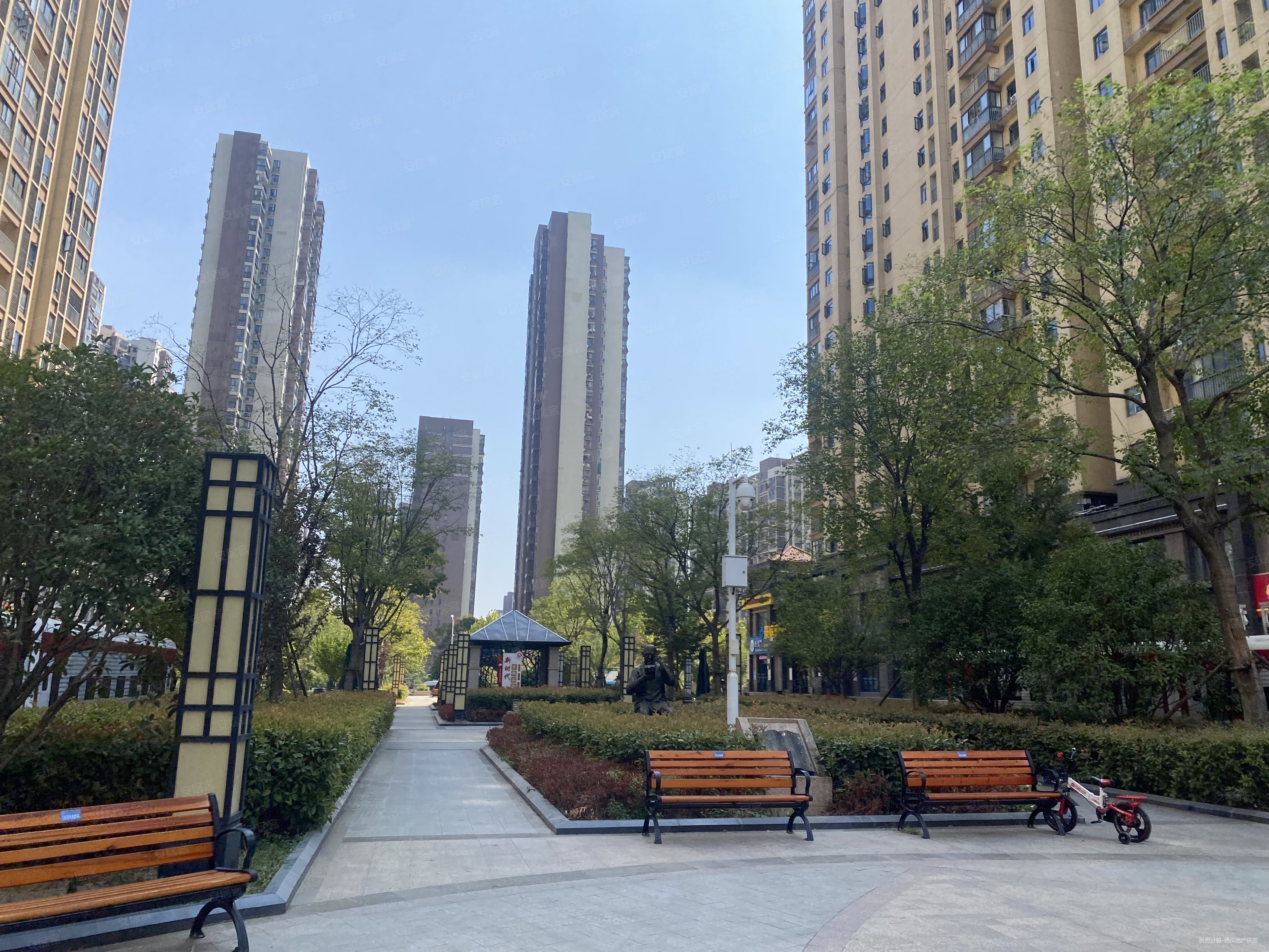 武汉房产网>武汉二手房>洪山二手房>光谷东二手房>智苑小区>