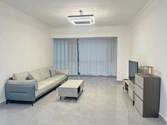 临沧临翔凤翔佤山凤城一期 精装三室两厅两卫带家具和部分家电 房子干净漂亮出租房源真实图片