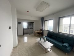 杭州临安青山湖恒伟科技园 二室一厅 性价比高出租房源真实图片