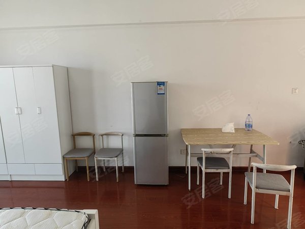 马鞍山雨山华润苏果橙果公寓华润苏果附近橙果公寓 民用水电 可以押一