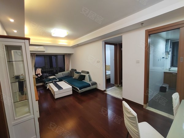 深圳布吉百鸽笼万科红(三期)超低价万科红大两房出租.