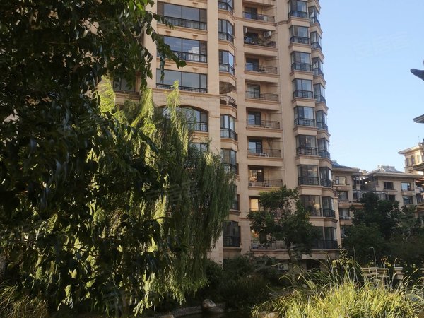 新出新港龙庭河景房精装客卧分离拎包即住1300随时看房