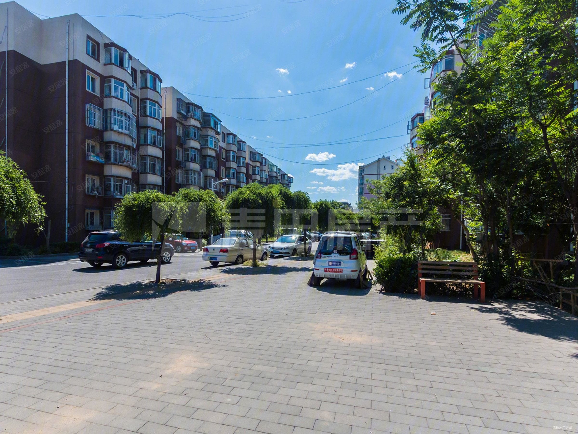 北京房产网>北京二手房>海淀二手房>马连洼二手房>菊园>