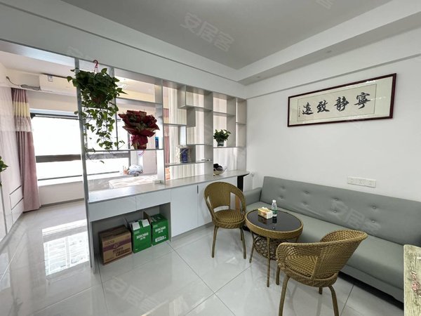 泗阳众兴大润发碧桂园泗都府碧桂园泗都府公寓,位置好,精装修干净舒适,诚心出租出租房源真实图片