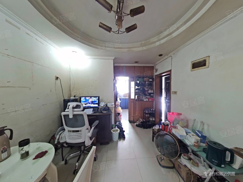 交通便捷 医疗配套成熟 低密度社区 满五,湖北路49号小区二手房,180万