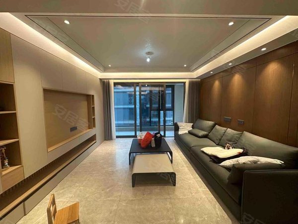 南昌红谷滩九龙湖融创玖玺台九龙湖,花园洋房豪装3室2厅3卫南北通透