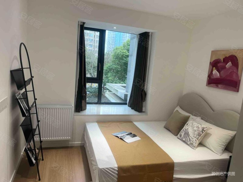 上海房产网>上海二手房>静安二手房>新客站二手房>富泉公寓>800_600