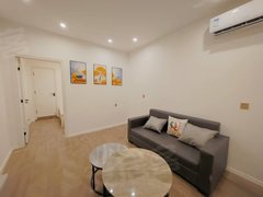 德阳广汉市西城广场可押一付一，可短租信号厂2楼700出租房源真实图片