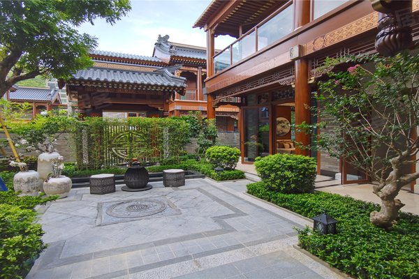 华皓亚龙府(别墅)