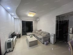 中山三角金三大道三角壹加壹旁边,精装2房,家私家电齐全,1500包物业出租房源真实图片