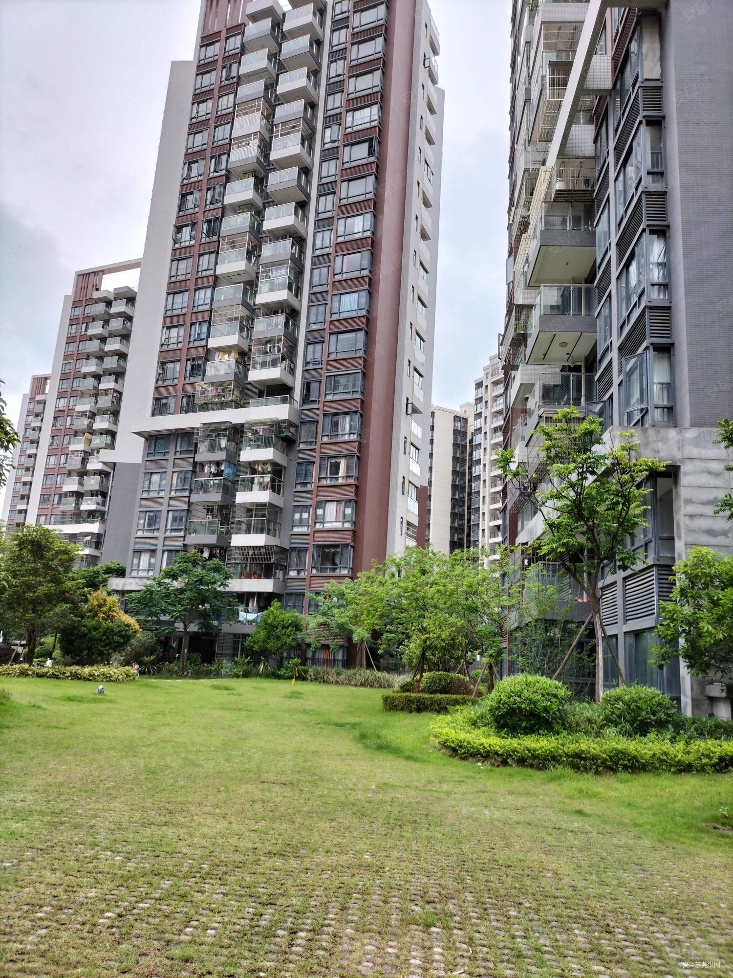 东莞房产网>东莞二手房>常平二手房>常黄路二手房>半岛豪庭>