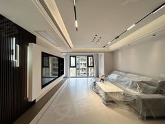恩施恩施市小渡船急租金龙大道北海棠湾电梯3室,邻慧宜眼科,语林印象,碧桂园出租房源真实图片