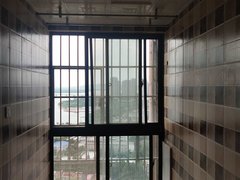 蚌埠蚌山宝龙广场泷湖湾 2室2厅2卫出租房源真实图片