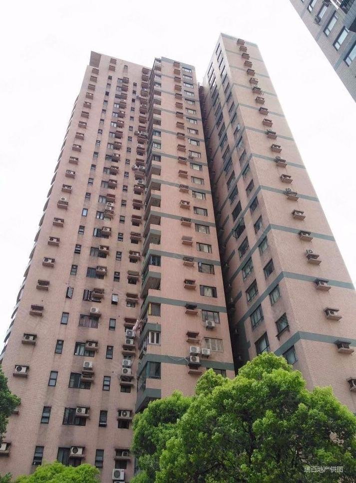 和平花苑3室2厅2卫134.53㎡南北1050万