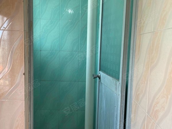 深圳龙华观澜桂花村4号线松元厦地铁站八百米,电梯新公寓,大小单间,一