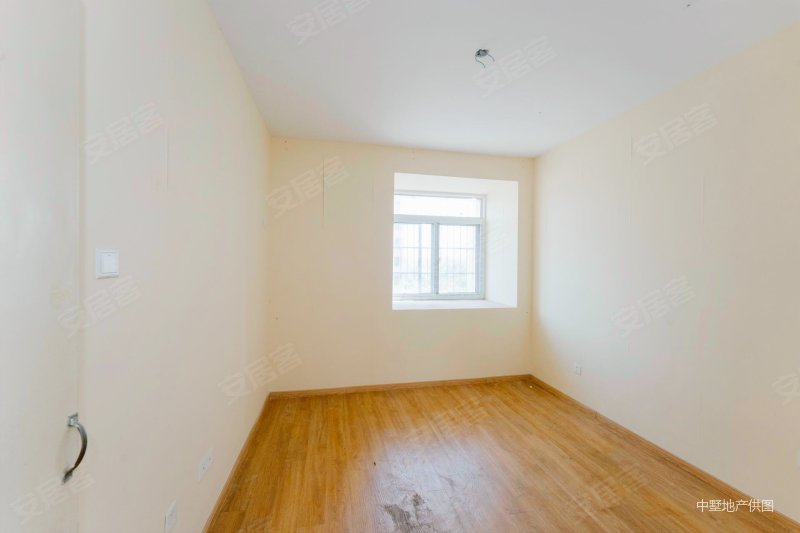 龙祥家园 近地铁 南北通透 次新小区 小三居 交通便捷