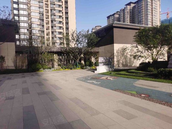 西安莲湖大白杨中南青樾房源采光好,南北通透,业主诚意出出租房源真实