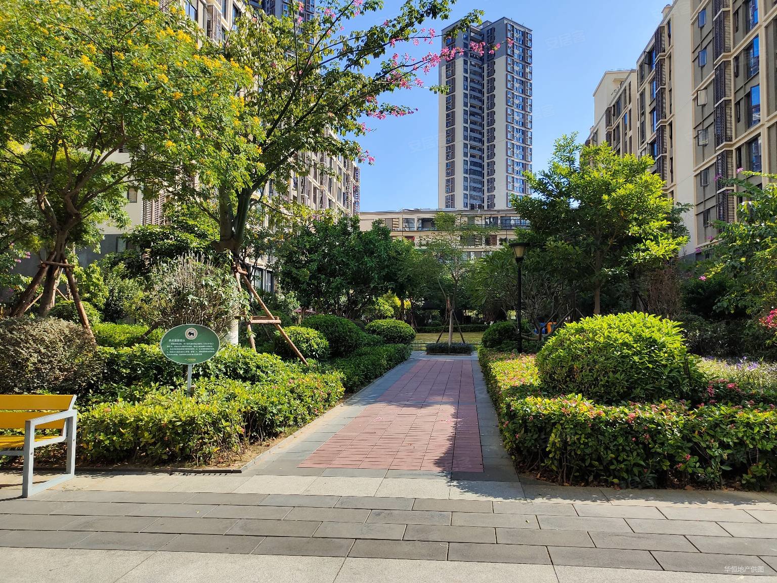 海沧万科城高层精装大两房朝南采光充足看房钥匙在手满二