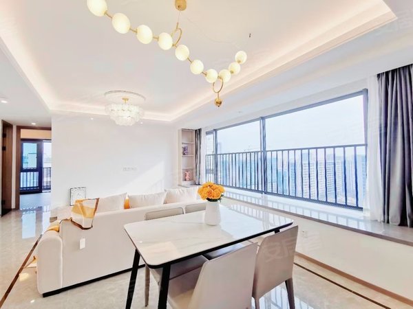 杭州临平临平北汀洲印月临平山北五洲路地铁口,超大横厅飘窗三室两厅