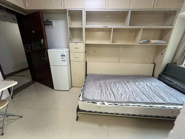 深圳福田华强南桐林城市广场桐林公寓精装单身公寓,价格便宜,拎包入住