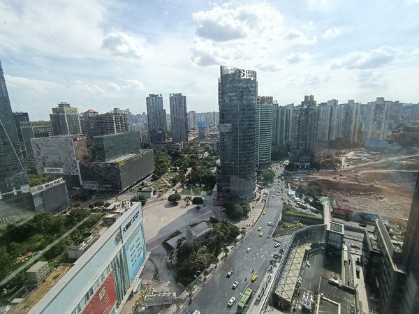 重庆江北观音桥红鼎国际名苑观音桥茂业北岸星座旁 红鼎国际c座86平