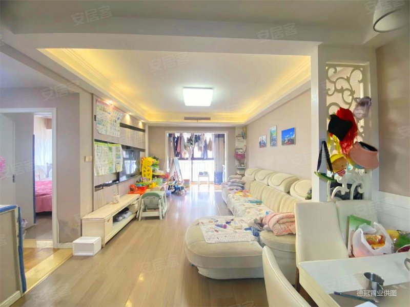 精装修 满五 小区新 近地铁 刚需两居 有电梯急卖,威尼斯水城十二街区