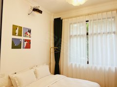 德阳广汉市雒城广汉小公园旁，套一，2楼拎，可押一付一，可短租，密码锁出租房源真实图片