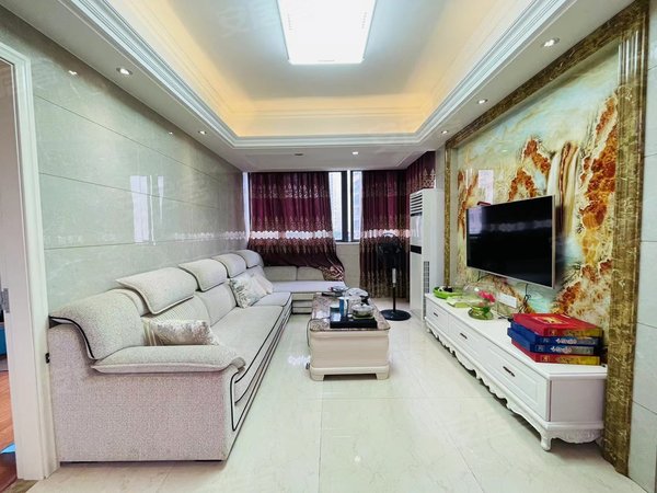 福州马尾江滨东大道海悦公馆乌山小学,三牧中学旁,精装三房,自住首租