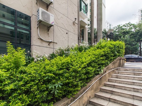 深圳盐田沙头角东部阳光花园东部阳光 三房两厅 80平 南北通透 近地铁