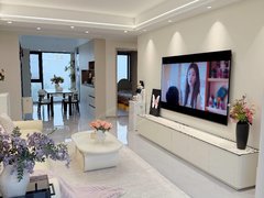 信阳浉河南虹广场春华中学旁 1居室  全新空调 领包入住出租房源真实图片