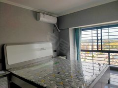 射阳射阳城西后羿公园租射阳苏农汇丰7楼，一室一厅56平精装修付三押一833月出租房源真实图片