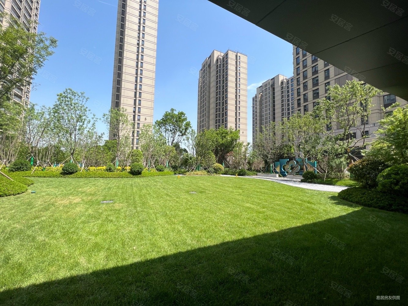 西安房产网>西安二手房>长安二手房>西沣路二手房>沣水雲岭>