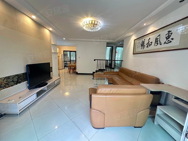 【多图】帝景华苑,广州塔租房,帝景华苑 带80平大露台 可望广州塔