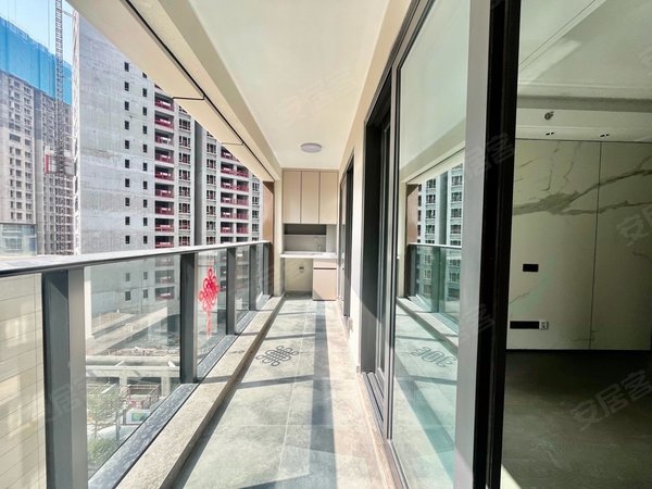 深圳南山前海天健悦桂府前海国王学校 次新房出租 毗邻山姆会员店和