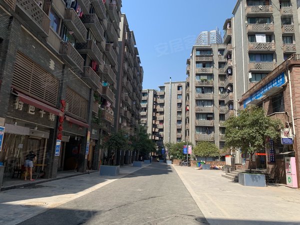 重庆江北观音桥嘉陵三村观音桥步行街 嘉陵三村 中装 一房 业主整套