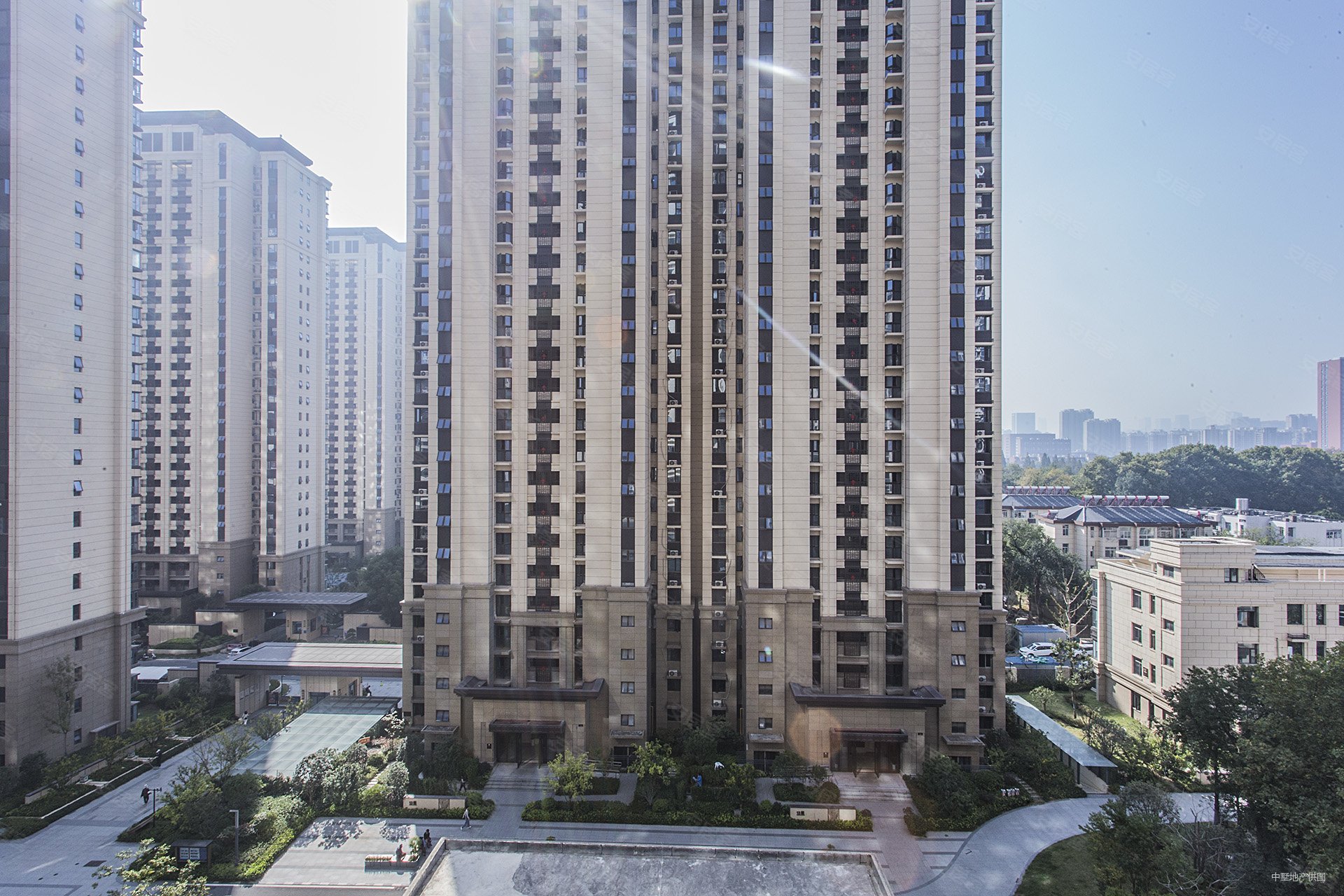 北区的 诚心卖,大富鸿学府二手房,420万,3室1厅,1卫,105平米-合肥安居