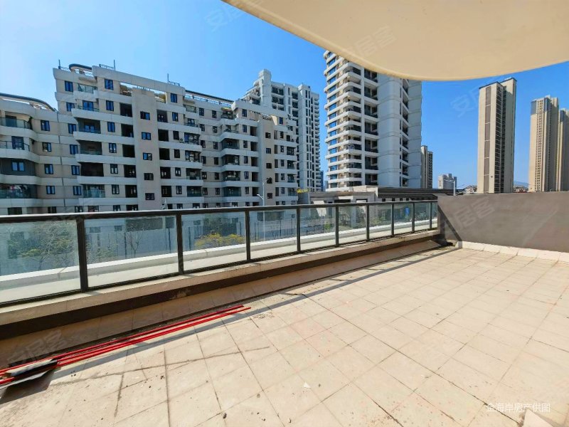 保利和光屿海4室2厅2卫103.94㎡南268万