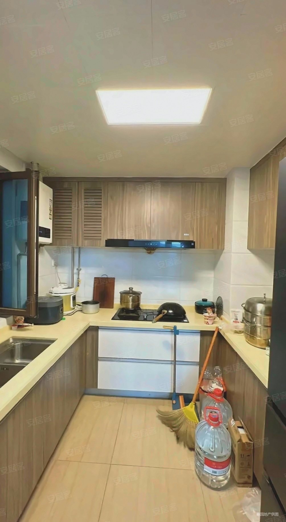 碧桂园春城映象(春城上苑)采光超好,舒适小区,舒心的家,绿化