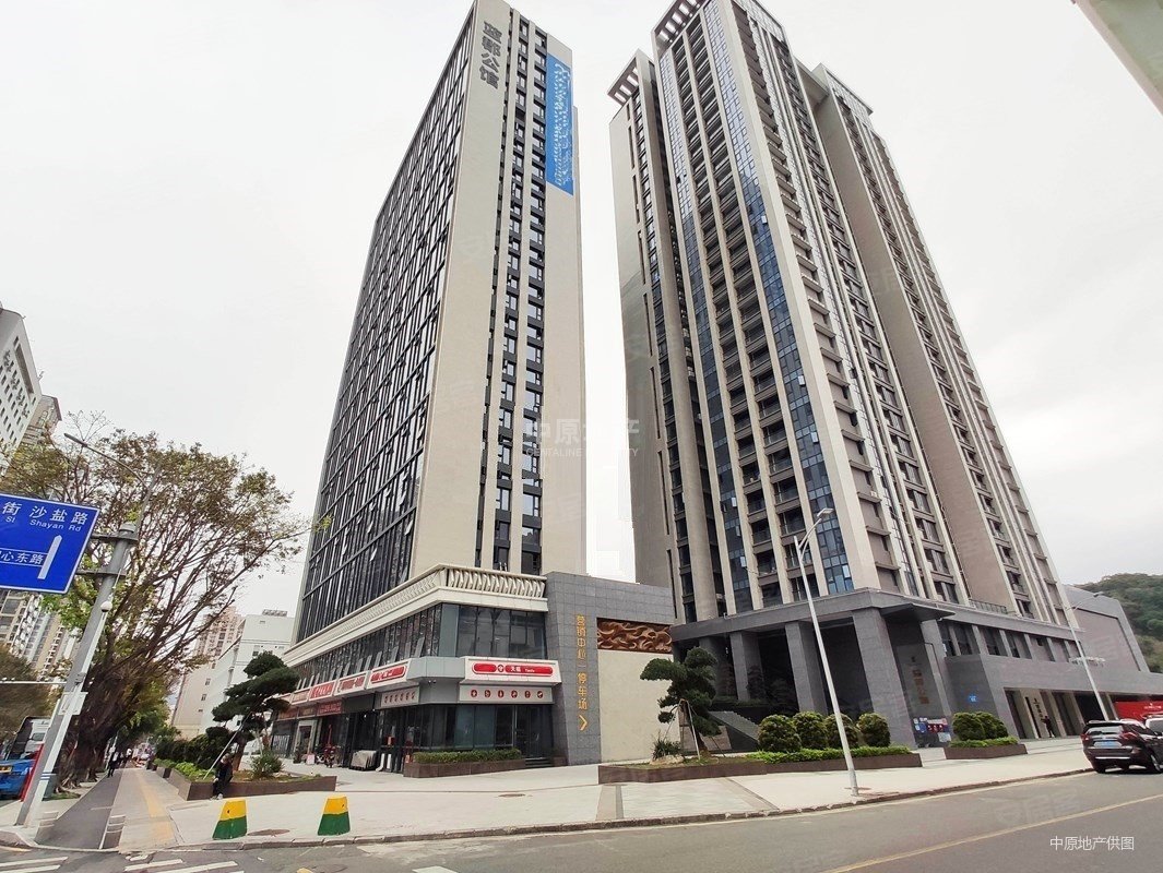 高品质住宅式公寓,通燃气厅出阳台,看山海景观,蓝郡公馆二手房,258万