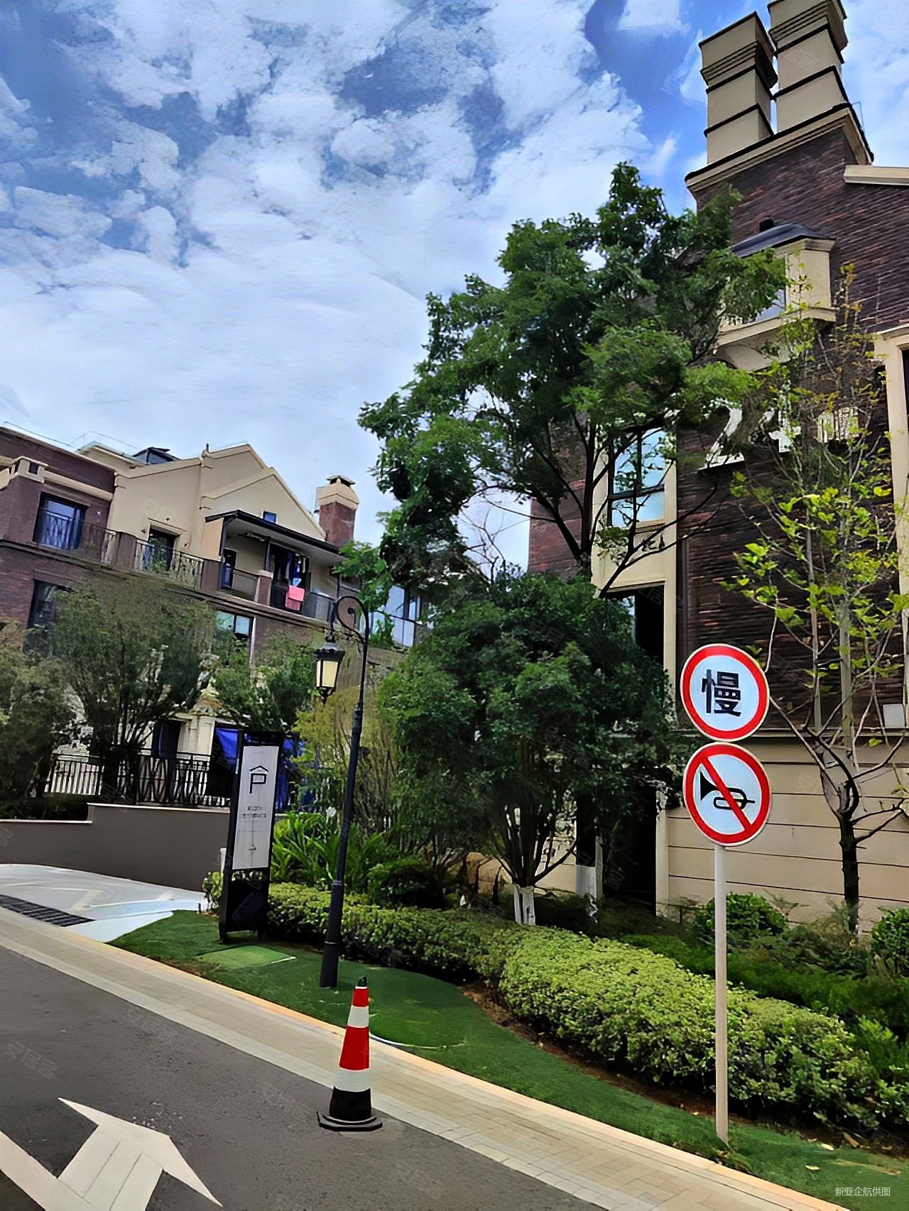 俊发滇池one16组团伊顿庄园