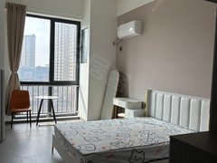 宝龙公寓精装40平一室一厅一卫1666元每月