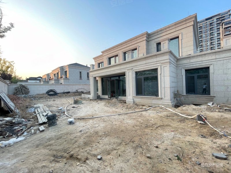 看房,歌尔绿城(别墅)二手房,1700万,5室3厅,4卫,300平米-潍坊安居客