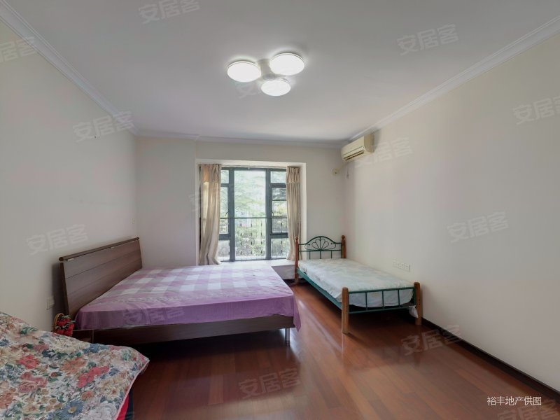 珠江俊园少有4房141方近地铁次新小区品质小区