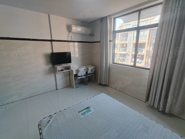 金华婺城婺城江南金华之心本人房東，金华之心南，电梯大通间，押一付一，近世贸金职院出租房源真实图片