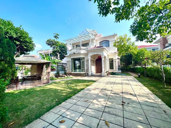 广州花都山前大道碧桂园假日半岛(别墅)山景独栋小别墅 大花园保养好